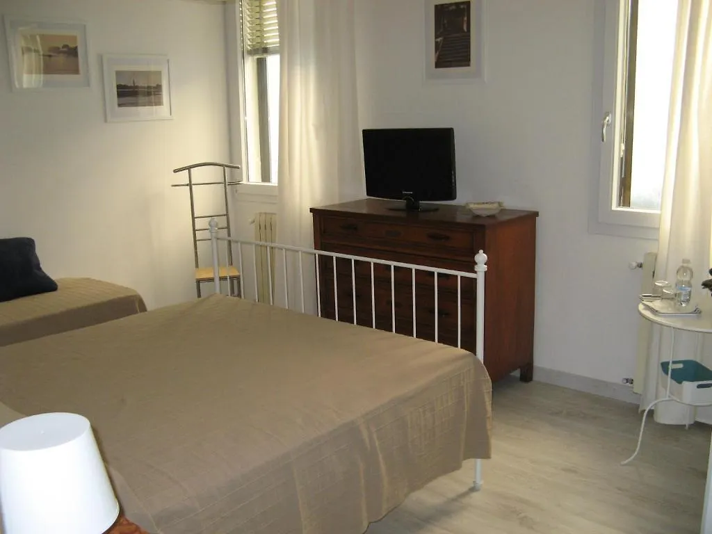 Venice Home